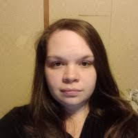 Sara Kilpatrick's Instagram, Twitter & Facebook