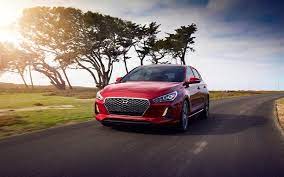 Hyundai Elantra Gt 2018 Cars Hyundai I30 Road Red I30 Hyundai Hyundai Elantra Elantra Hyundai