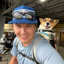 Janis Heath's Instagram, Twitter & Facebook