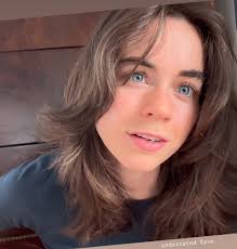 Yellowjackets show discussion