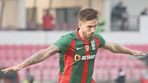 Mais um brasileiro está a caminho do benfica. Rodrigo Pinho Voa Para O Arranque Benfica Jornal Record