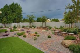 Hgtv features a slideshow that gives specific tips for making a small yard look bigger and better. Desert Landscaping Ideas Backyard Design Designs Landscape Built In Stone Benched Garden Lighting Natural Southwestern Style Southwestern