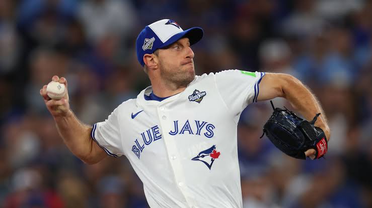 Max Scherzer heads back to Blue Jays to put final touches on Hall of Fame  case - CBS Sports