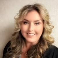 Lisa Clapp's Instagram, Twitter & Facebook