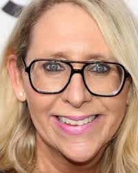 Jodie Moore, Caissie Levy, Penny Daulton, Christina Pezzello, Sydney Beers  Photo (2020-02-29 16:04:49)