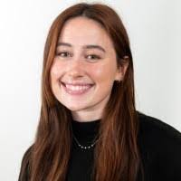 Danielle Bischoff's Instagram, Twitter & Facebook