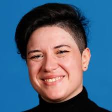 Luna Lara's Instagram, Twitter & Facebook