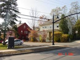 1 main circuit (1mc) is the term for the shipboard public address circuits on united states navy and united states coast guard vessels. Unh Off Campus Housing For 2021 22 College Pads