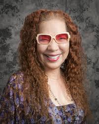 Lena Mayfield's Instagram, Twitter & Facebook