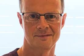 Warner Music Taps Simon Robson to Run International Operations