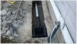 Driveway pools with water so bad you can't even get out of the car. Catch Basin Cleaning Toronto Storm Drainage Systems Cleaning