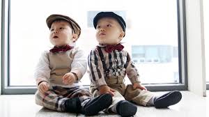 Erkek bebeğinin dünyaya gelmesi için sabırsızlanan birçok anne ve baba adayı bir yandan da ona vereceği isimin ne olacağına karar vermek istiyor. Ruyada Ikiz Bebek Gormek Ne Demek Ruyada Yeni Dogmus Ikiz Bebek Emzirmek Ne Anlama Gelir Ruya Tabirleri