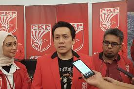 Di bagian utara, terdapat tiongkok, dengan status ekonomi terbesar ketiga di dunia, dengan pertumbuhan diprediksi melampaui 10% pada akhir tahun ini. Nasdem Wacanakan Ambang Batas Parlemen Jadi 7 Persen Ketum Pkpi Sebaiknya Malah Turun Halaman All Kompas Com