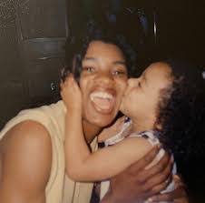 Jasmine Mullen's Instagram, Twitter & Facebook