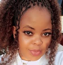 Hello I'm looking for a car to hire