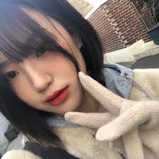 刈り上げマッシュ 頭の形も綺麗に ・ メニュー：カット ・ 髪量：多め 髪質：硬め 太さ：太め クセ：なし スタイリング剤. 352 Images About Asian Girls With Short Hair On We Heart It See More About Girl Asian And Ulzzang