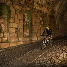 Is your surname van lienden? Trans Portugal