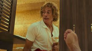 The last mercenary, the latest movie from the muscles from brussels arrives on netflix next month, and it looks like. Van Damme Im Einsatz Fur Netflix Erster Trailer Zu The Last Mercenary Erschienen Moviebreak De