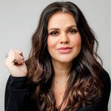 fivequestionswith #beauty #beautyindustry #skincare #skincareroutine