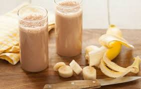Smoothie A La Banane Et Au Chocolat Recette Legere Plat Et Recette Smoothie A La Banane Recette Banane Chocolat Recette