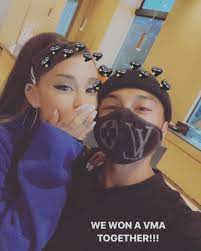 Pin On Ariana Grande Aesthetic