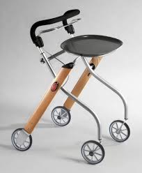 Während ein gehwagen teurer sein kann als ein traditioneller rollator für die wohnung, bietet die freiheit und flexibilität, die es sicherstellt, oft die zusätzlichen kosten. Indoor Rollator Sanitatshaus Kassel