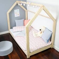 Detska Drevena Postel Ve Tvaru Domecku 80x160 Cm Bonami Kid Beds House Frame Bed Toddler Bed Frame