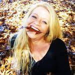 Lori Wingo's Instagram, Twitter & Facebook