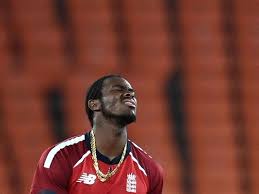 Jofra archer certainly made his presence felt in the indian premier league 2018 with a player of a knuckle ball helped him get his maiden ipl wicket when he had krunal pandya caught at deep. Ipl 2021 England S Jofra Archer Has Hand Surgery Following Freak Fish Tank Injury Ipl Gulf News