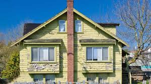 The plumbing inside of homes may be as old as the structure itself and can lead to plenty of problems and unanticipated costs, especially if the plumbing wasn't taken care of through the years. Common Plumbing And Heating Issues In Old Homes And How To Fix Them Handyman Tips
