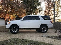 This keeps the near factory cv angle specifications that toyota built into an alignment will be necessary upon completion of installing the kit. Need A Lift For 03 Sequoia 4wd Page 2 Toyota Tundra Forums