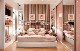 Ideias De Decoracao Para Quarto Feminino As vezes menos é mais, leve isso em consideração na hora de decorar sua casa e seu quarto. ideias de decoracao para quarto feminino