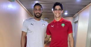 وسبق كشف محمد أبو جبل حارس مرمى الزمالك والمنتخب الوطنى عن حقيقة مفاوضات النصر السعودى معه للانضمام نهاية الموسم الحالي، وفقا للتصريحات . Ø£Ø¨Ùˆ Ø¬Ø¨Ù„ ÙŠÙ†Ø´Ø± ØµÙˆØ±Ø© Ù…Ø¹ Ø¨ÙˆÙ†Ùˆ Ø­Ø§Ø±Ø³ Ø§Ù„Ù…ØºØ±Ø¨ ÙˆÙŠØ¹Ù„Ù‚ Ø§Ù„Ø¬ÙŠØ¯ Ø±Ø¤ÙŠØªÙƒ Ø£Ø®ÙŠ Ø§Ù„ÙŠÙˆÙ… Ø§Ù„Ø³Ø§Ø¨Ø¹