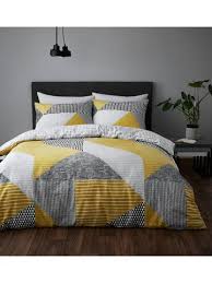 We have a wide range of colors such as blue, yellow, pink, red, brown, grey, beige and multicolor with beautiful block prints like polka dots, flower in a jaal print and other. Duvet Covers Yellow Printed Www Littlewoods Com