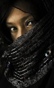 THE WEIRD AND BEMUSING TALE OF A MUSLIM WIFE « Eli Dokosi