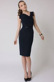 Classic Fitted Pencil Dress Wow How I So Wish I Could Wear Dresses With This Line Again What A Stunning Piece Stylish Dresses Fitted Pencil Dress Dresses
