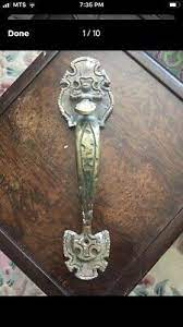 Olde good things' antique door hardware collection includes a multitude of styles including victorian, classic, art deco, vernacular, aesthetic, traditional and gothic, to add character to your restoration project. Vintage Antique Brass Front Door Hardware Handle Latch Knob Mission Ebay