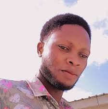 It's July 21. August is just around the corner. Our big trip is nearing us.  🇱🇸 📸 KayNee Kanetsi