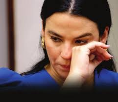 Luz Ulloa's Instagram, Twitter & Facebook