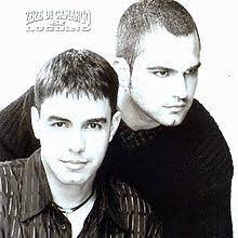 Eb e perto um do outro. Baixar Musica Dois Coracoes E Uma Historia 1999 Zeze Di Camargo E Luciano Dois Coracoes Mp3 Download 320kbps