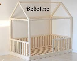 Montessori Bett Babybett Hausbett Kinderbett Spielbett Modell Milano Bed Bett Hausbett Jugendbett Toddler Floor Bed Toddler Girl Room Kids Bedroom