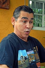 El Desalmuerzo Literario