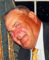 Richard Traynor's Instagram, Twitter & Facebook