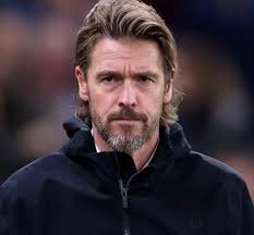 🚨 BREAKING: Man Utd are thinking about sacking Ruben Amorim and  considering Spanish manager Enrique Tenaja as his replacement.