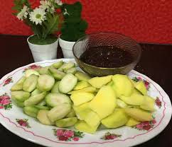 Hari ini kami akan berkongsikan resepi kuah rojak buah style ‎cik pooja‎. Resepi Kuah Rojak Buah Menangis Tepi Bucu Katil