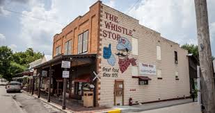The whistle stop tea room offers fare that contains peanuts, tree nuts, soy, milk, eggs and wheat. The Whistle Stop Is A Cozy Restaurant In Kentucky With The Best Comfort Food