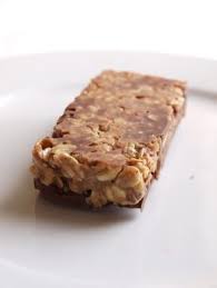 Barres De Cereales Maison Chocolat Au Lait Et Noisettes Avec Images Barre De Cereales Maison Cereales Chocolat Barre De Cereales