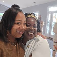 Happy birthday to my girl, my fam, the beautiful new bride, one of  Greenville County's best teachers...... But, most importantly, my friend!  Brandisha Briggs-Peters You've been that same Disha since I met