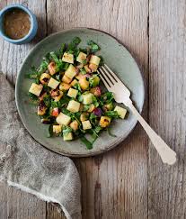 Salade De Peches Grillees Et Fromage Vinaigrette Au Miel Et Liveche Recipe Healthy Recipes Healthy Food