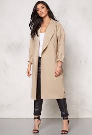 11 classic camel coats that'll make you retire your basic black one. Vila Resin Jacket Soft Camel Bubbleroom